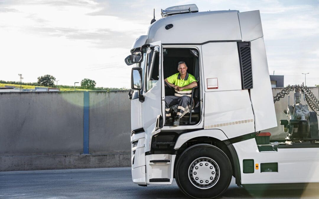 When to Use Flatbed Haulers for Your Oversized Cargo